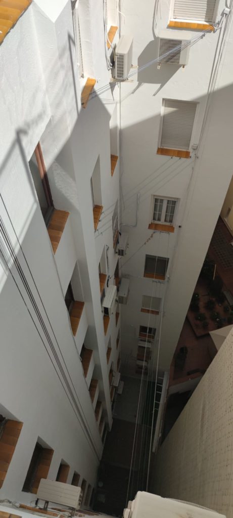 pintura de patios de luces en Tarragona 2