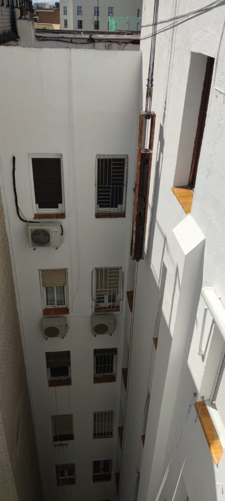 pintura de patios de luces en Tarragona