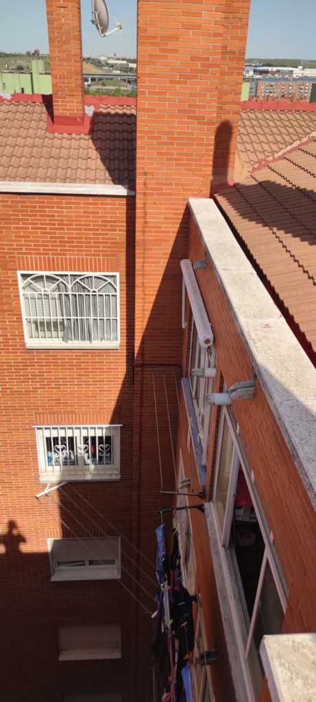 trabajos verticales en Tarragona patios de luces 4